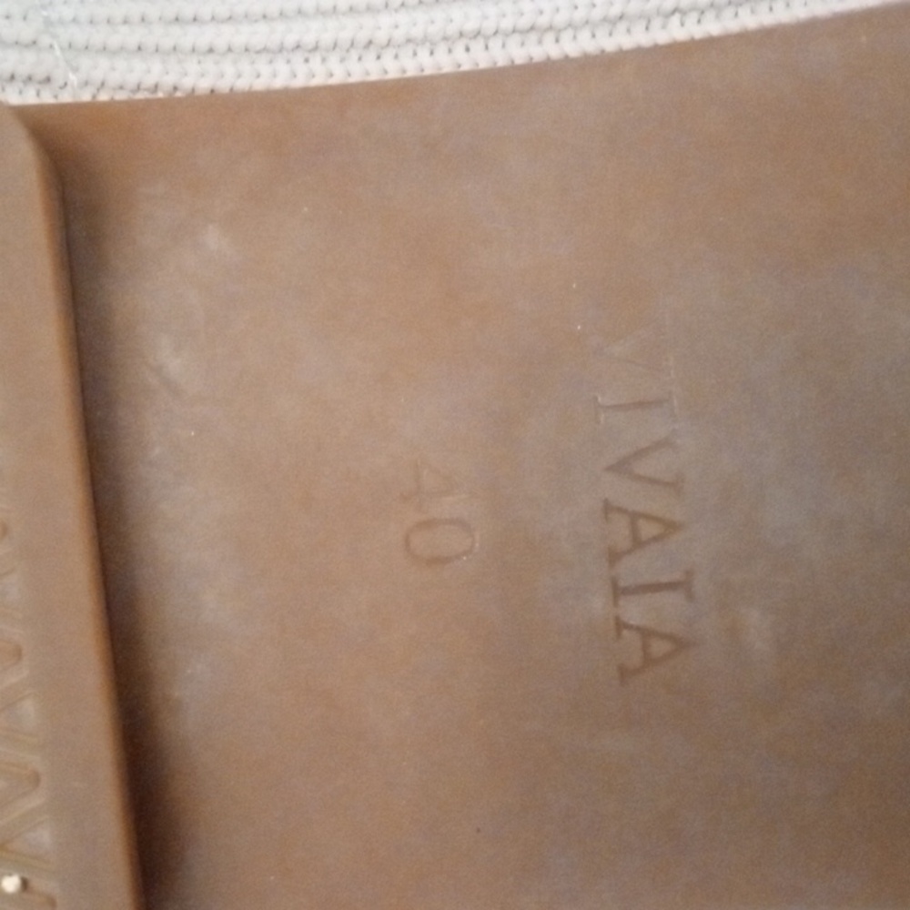 Vivaia Beige Textured Loafers - Picture 9 of 11